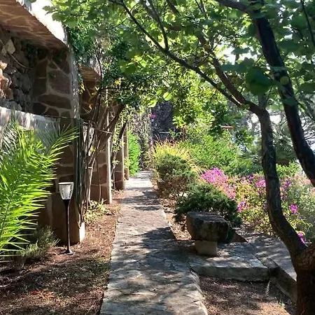 L'oasi 3* Кала-Гононе