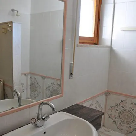 L'oasi Отель 3*