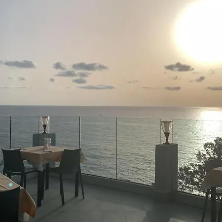 L'oasi Hotel